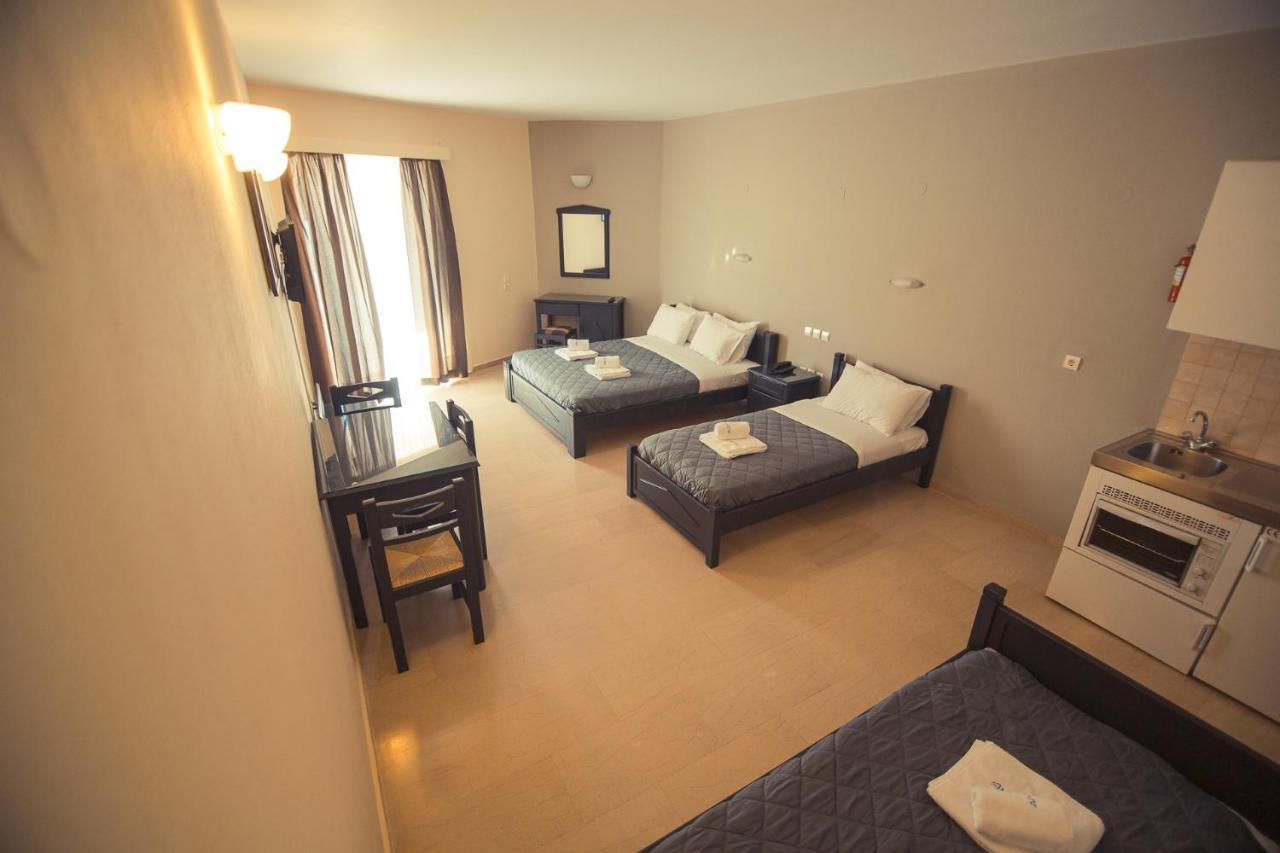 Adonis Hotel Превеза Екстер'єр фото