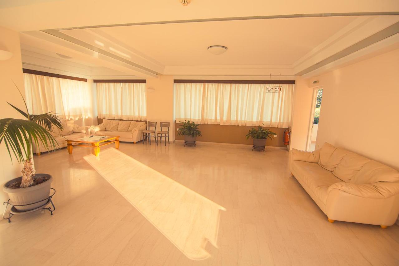 Adonis Hotel Превеза Екстер'єр фото