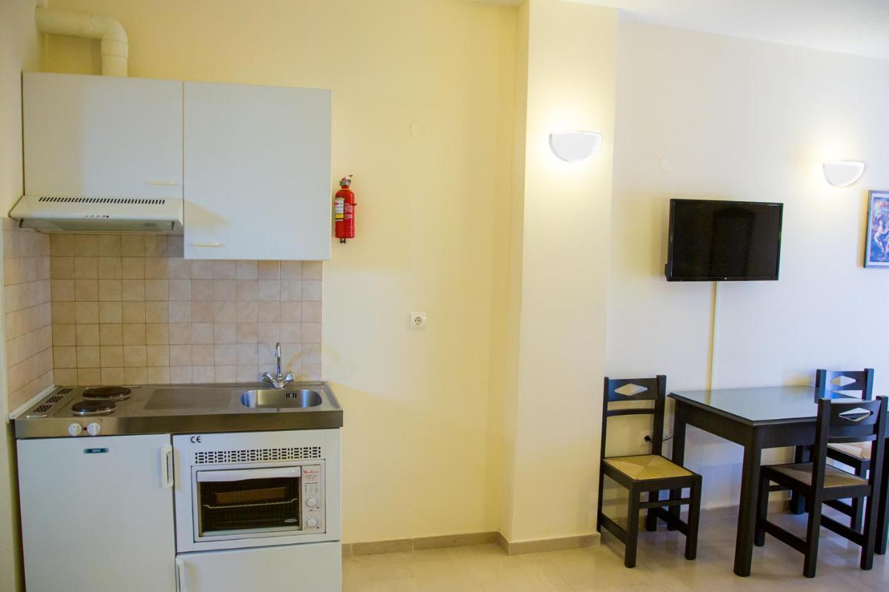 Adonis Hotel Превеза Екстер'єр фото