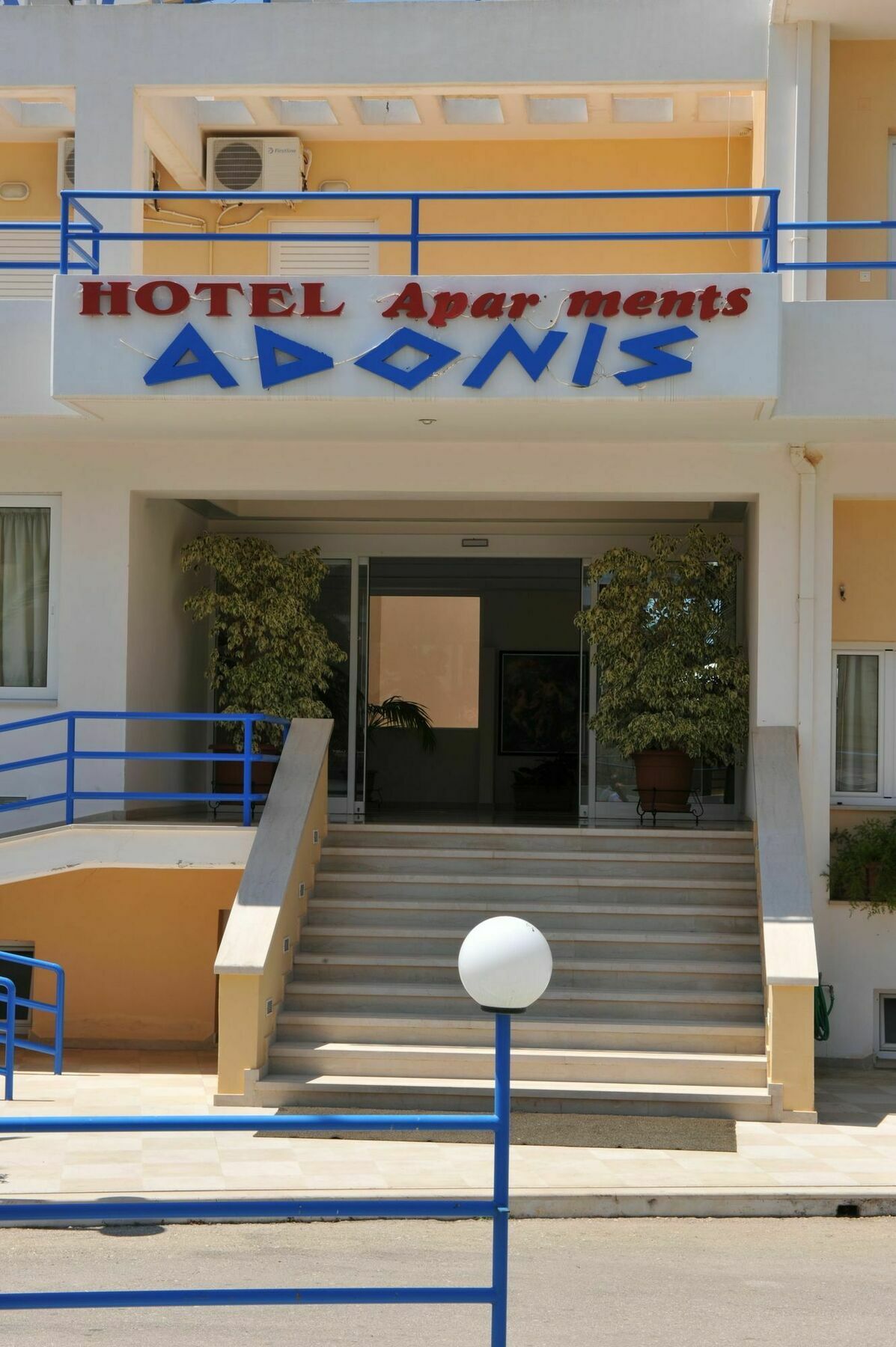 Adonis Hotel Превеза Екстер'єр фото